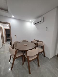 Elegant 2 bedrooms with Pool and Beach is 5 min walk - 1