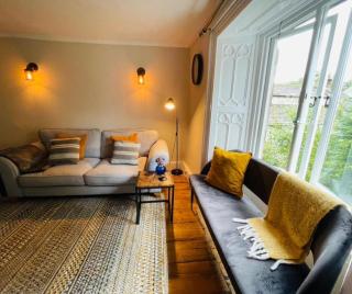 Peak District Retreat - Hope Valley - Dogs Welcome - 1