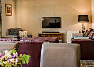 Loch Lomond Waterfront Luxury Lodges - 8