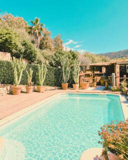 Private pool villa Beach 50 m away 10 guests - 6