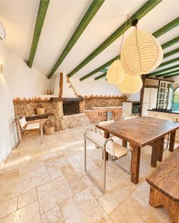 Private pool villa Beach 50 m away 10 guests - 1
