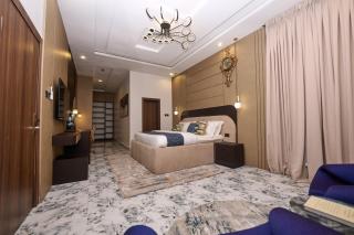 The One Percent Manor - 2