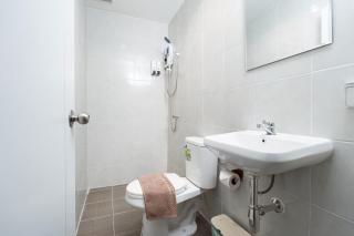 E room Silom 4 - 5