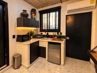 Secrect Jacuzzi Studio - 3