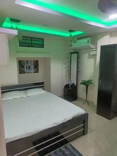 Urban Escape Homestay - 6