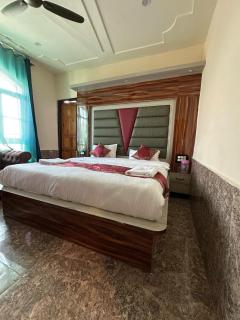 Grand Noor - 2