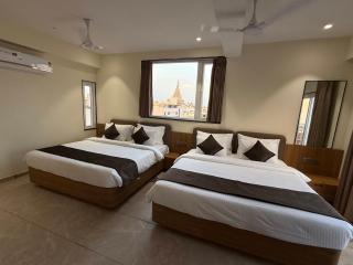 Hotel Sangam - 0