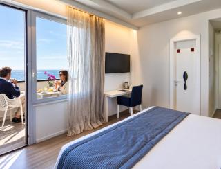 Hotel Nautico - 0