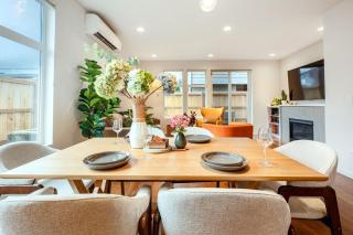 Spacious Modern House Rooftop Backyard Loft 3B2andHalfB - 9