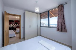 Three Bedroom Sea View Apartament - 1