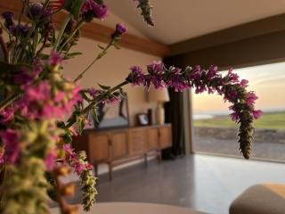 Áit, panoramic storm watching in bespoke luxury - 3