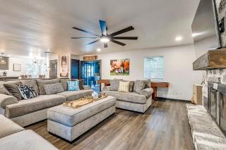 Grand Lake Golf Getaway Near Shangri-La, Game Room - 1