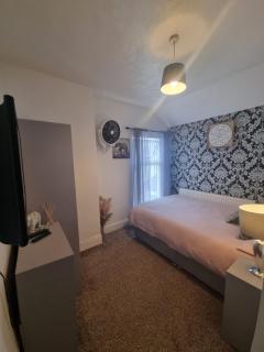Private Room In Cardiff - 2