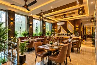 Hotel Premium Smart Plaza - 3