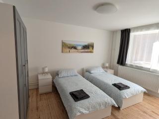 Kiel, Jachmannstrasse 1OG rechts 2,5 Zi Wohnung - 6