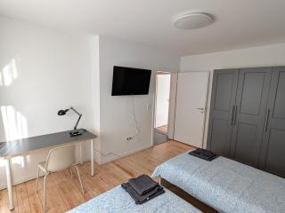 Kiel, Jachmannstrasse 1OG rechts 2,5 Zi Wohnung - 4