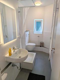 Kiel, Jachmannstrasse 1OG rechts 2,5 Zi Wohnung - 3