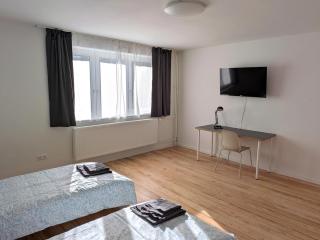 Kiel, Jachmannstrasse 1OG rechts 2,5 Zi Wohnung - 2