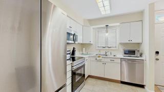 Lewes Beach Retreat - Townhome Patio near Beach - 5