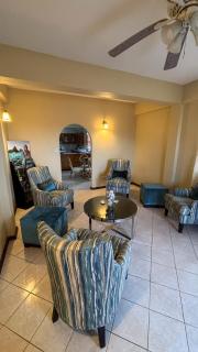 Venance Grand Yer apt 2 Enjoys Sea Views in Rodney Heights - 2