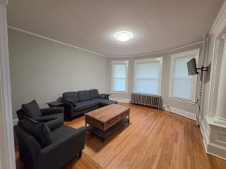 2BR Apartment Near Wesleyan 303 - 3