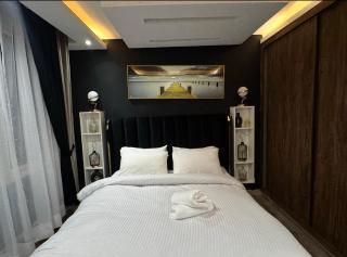 Gold Crest Luxury 2 BEDROOOM Executive Apartment in DHA Lahore Phase 4 - 3