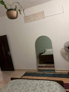 Une chambre cosy chez Mondoukpè - 9