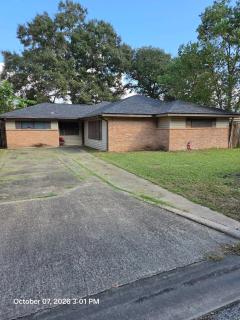 Experience Modern Comfort in Liberty Tx! - 9