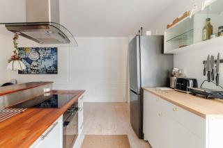 Cozy Apartment - 2