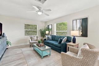 Newly Refurbished Naples Park Cottage with a Heated Pool - Naples - 4