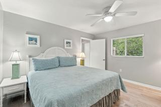 Newly Refurbished Naples Park Cottage with a Heated Pool - 1