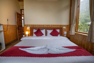 The Kamru Riverside Camps and Resorts - 9
