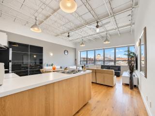 Spacious loft in the heart of saint laurent - 7