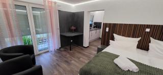 Apartment 3 - 4