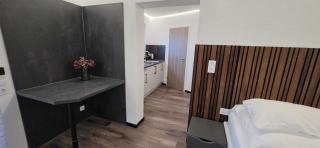 Apartment 3 - 3