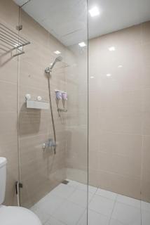 BGC One Uptown Residences 31st Floor - 5