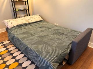 Cozy 2BR Suite - 3 Beds - Sleeps 5 - Free Parking - Near Montreal - 3