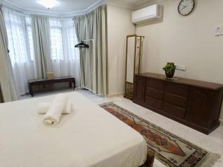 Laman Tuan at Tambun Height, Ipoh Halal Stay for Large Family - 4