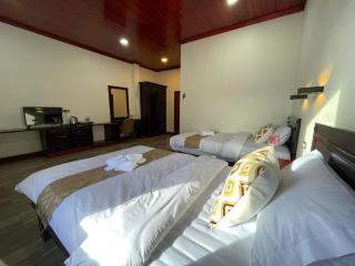 Pakaimouk guesthouse Luang Prabang - 9