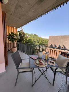 Elegant Penthouse LA BALCONATA - Wellness Retreat & Castle View - Tabiano - 2