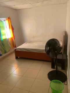 Top white Hotel - 4