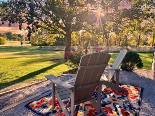 Set on peaceful 5 acres, 5 min from town, Private Building, Level 2 EV Charger - 9