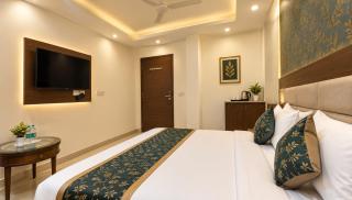 Ramayan Inn Free Parking IGI Airport - 9