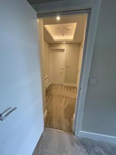 The Cardiff View - FREE Private Parking - 9