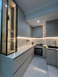 Sunny Vista Apartment - 5