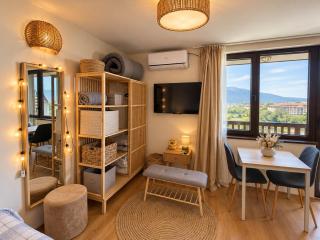 Royal Park Mountain View Cozy Studio - Bansko - 9