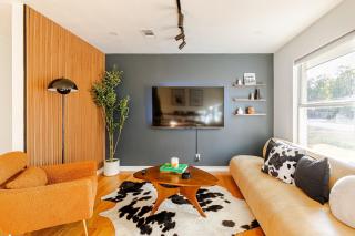 4BR Near Zilker SoCo Downtown Pool Fire Pit - 8