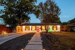 4BR Near Zilker SoCo Downtown Pool Fire Pit - 7