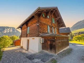 Petit chalet, grand jardin, tout à pied - 2