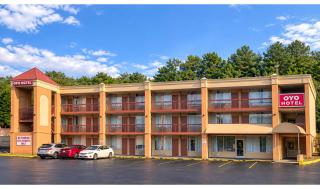 OYO Hotel Harriman near I-40 - 7